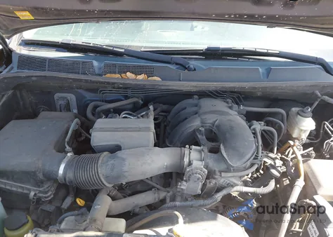 2011 Toyota Tundra Grade V6 z USA, uszkodzony, nr VIN 5TFRU5F12BX024285